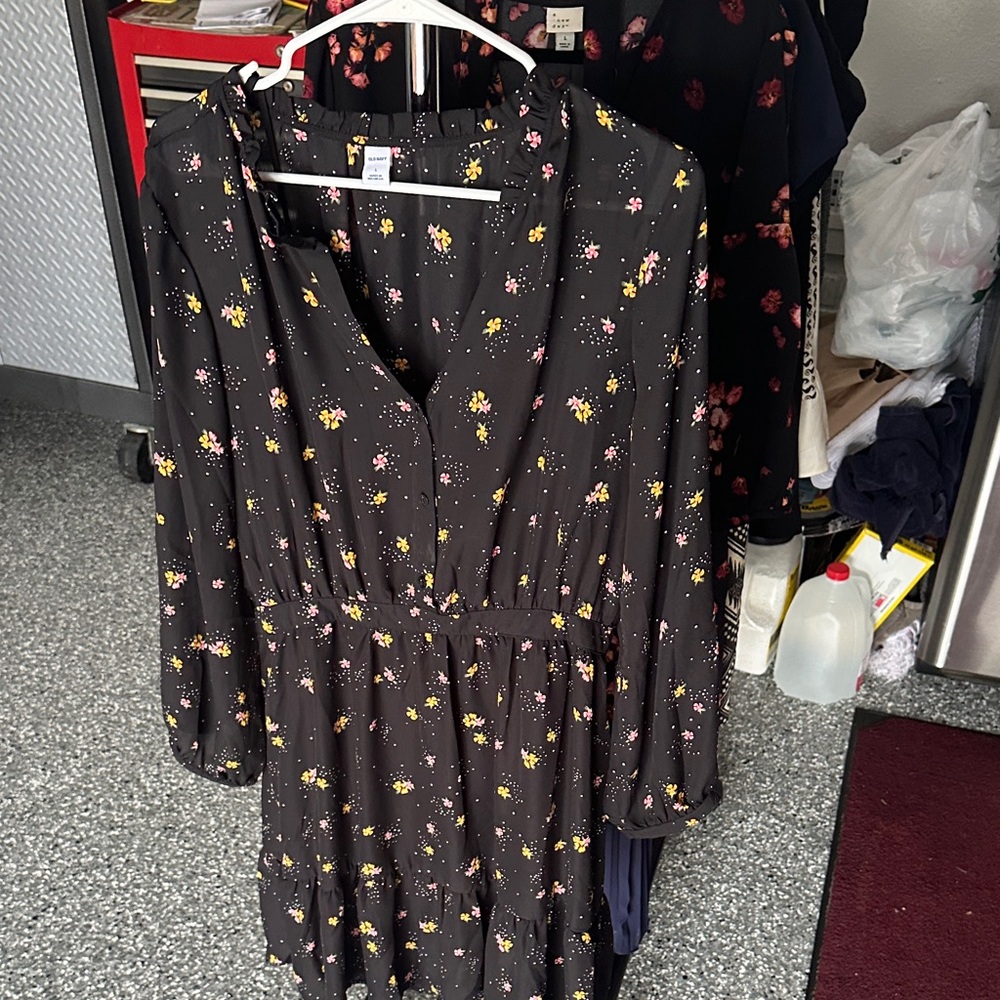 Old Navy Black Floral Ruffle Neck Dress